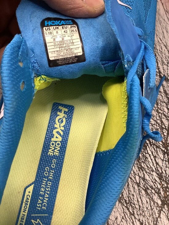 Hoka Carbon X2